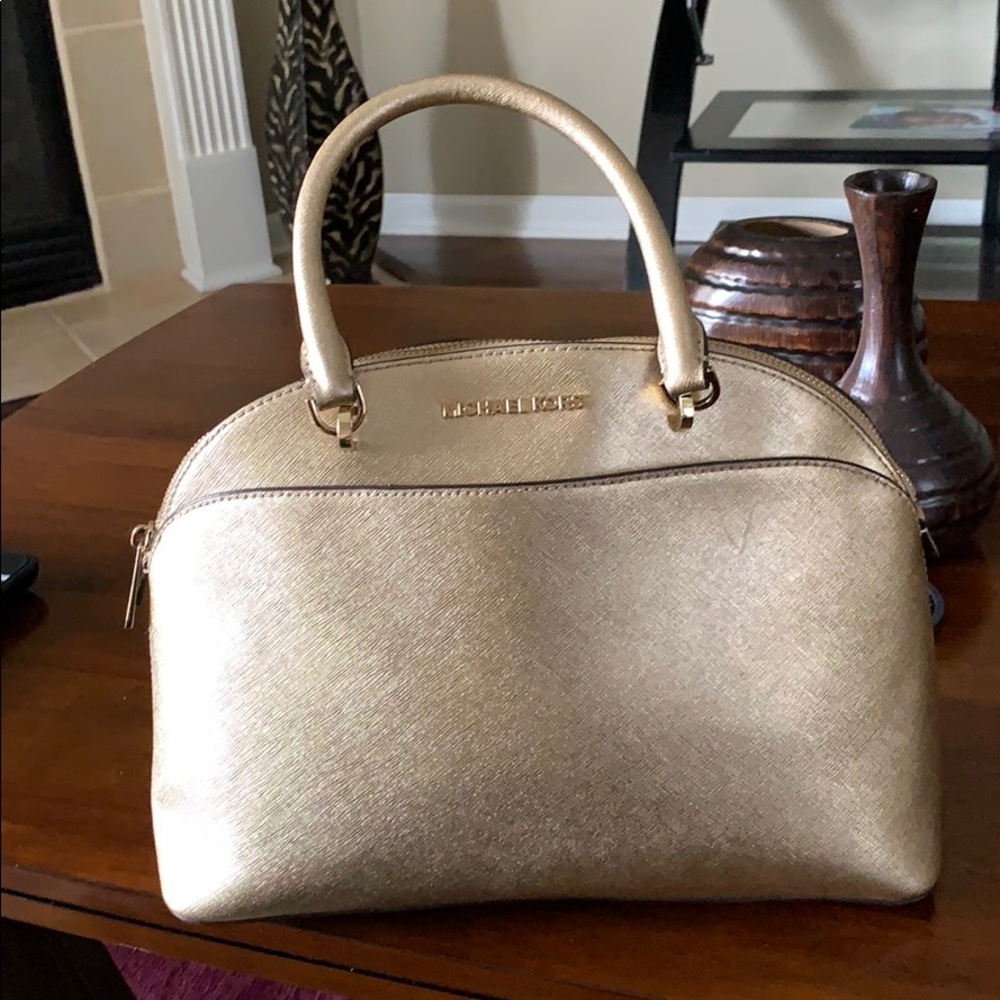 Michael Kors handbag/ over the shoulder purse
